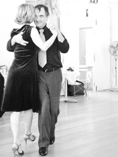 ../m/795/tango-new-year-2011_0319.jpg